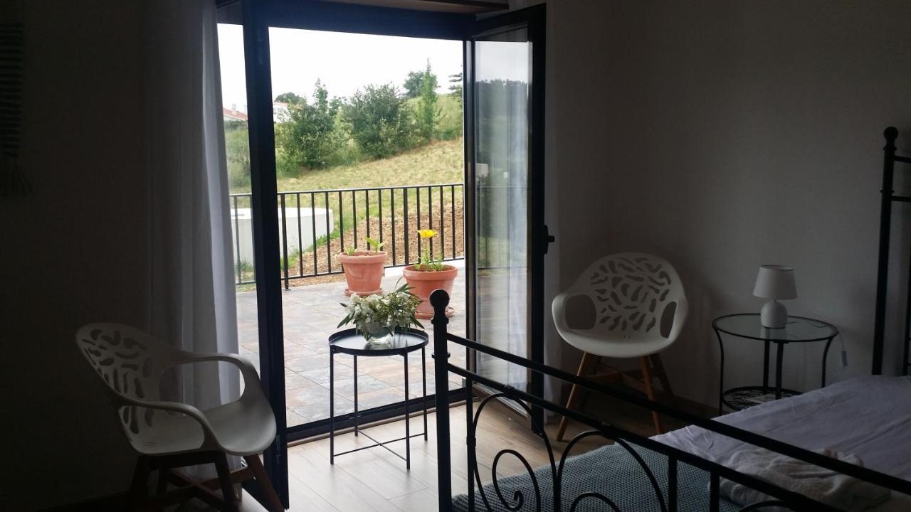 BB Silvercoast Casa das Flores Santa Catarina (Leiria) Exterior foto