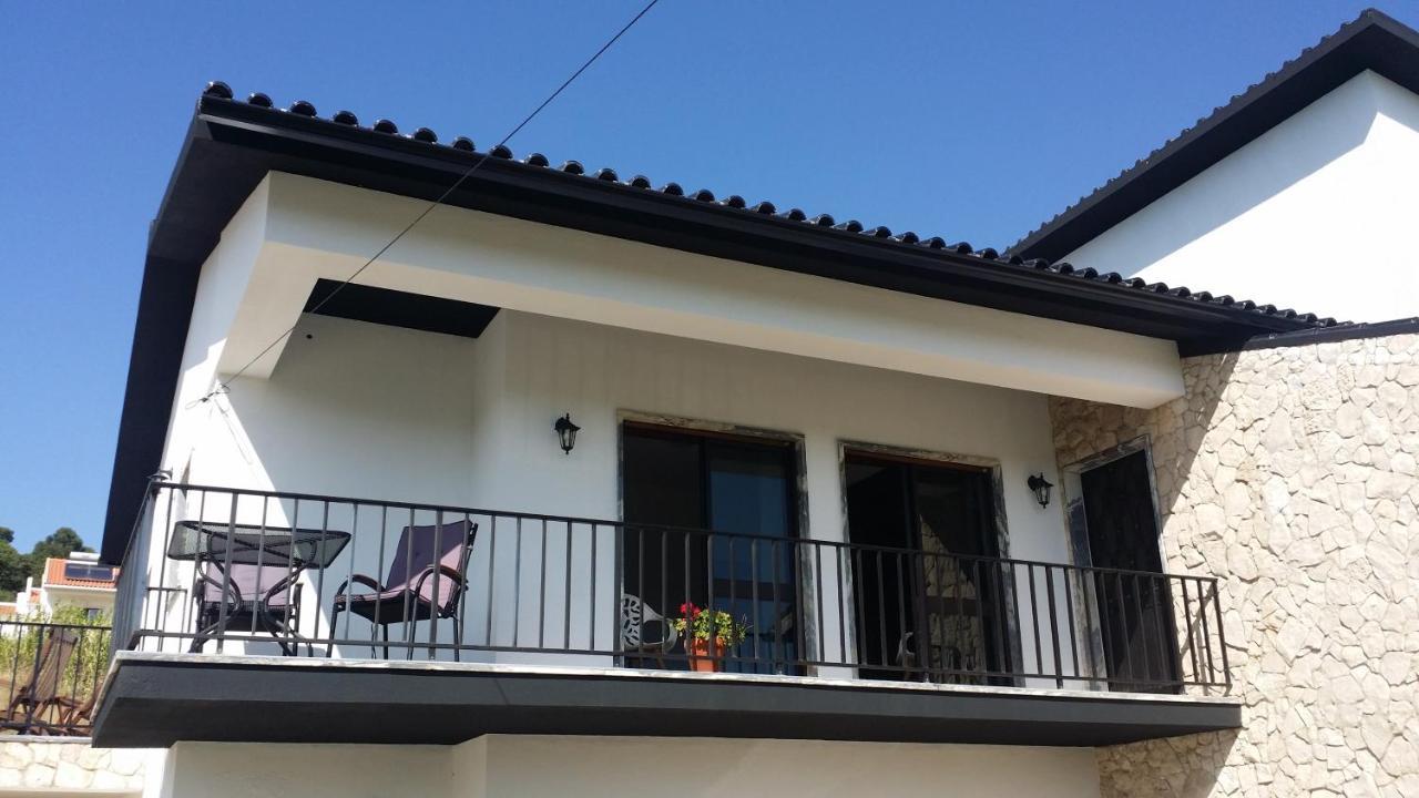 BB Silvercoast Casa das Flores Santa Catarina (Leiria) Exterior foto